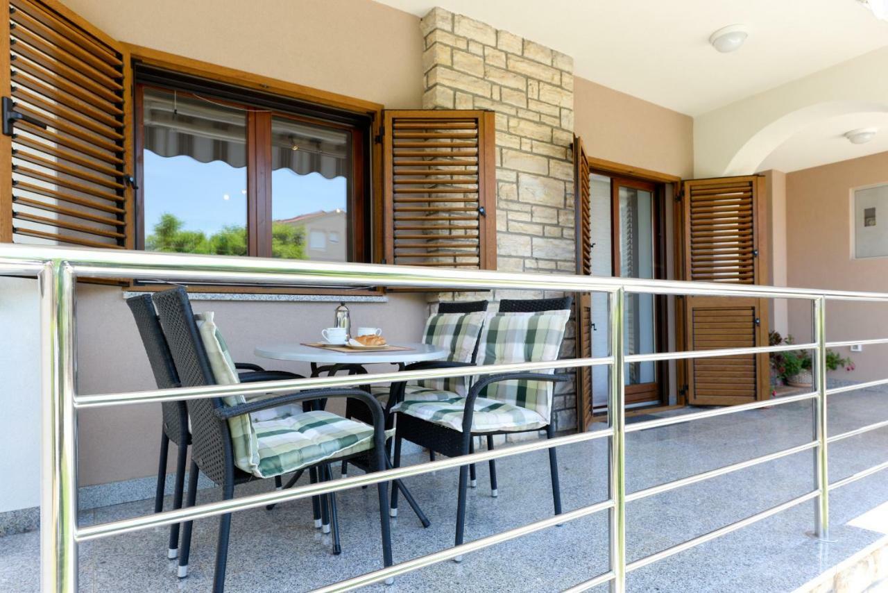 Apartmani Bosa Задар Экстерьер фото