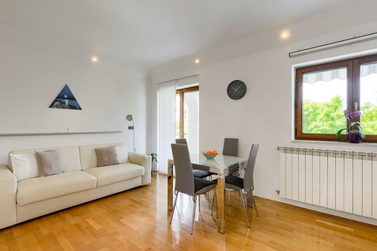 Apartmani Bosa Задар Экстерьер фото