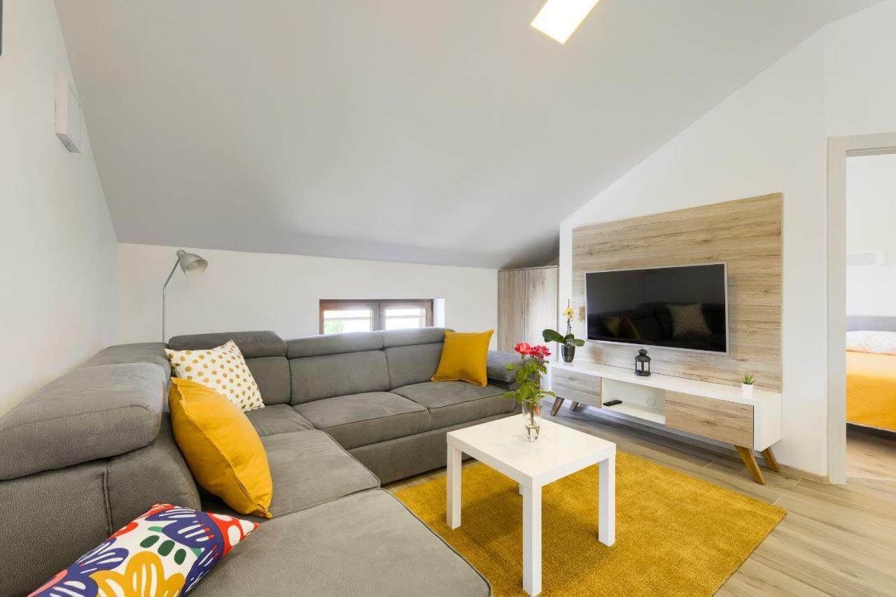 Apartmani Bosa Задар Экстерьер фото